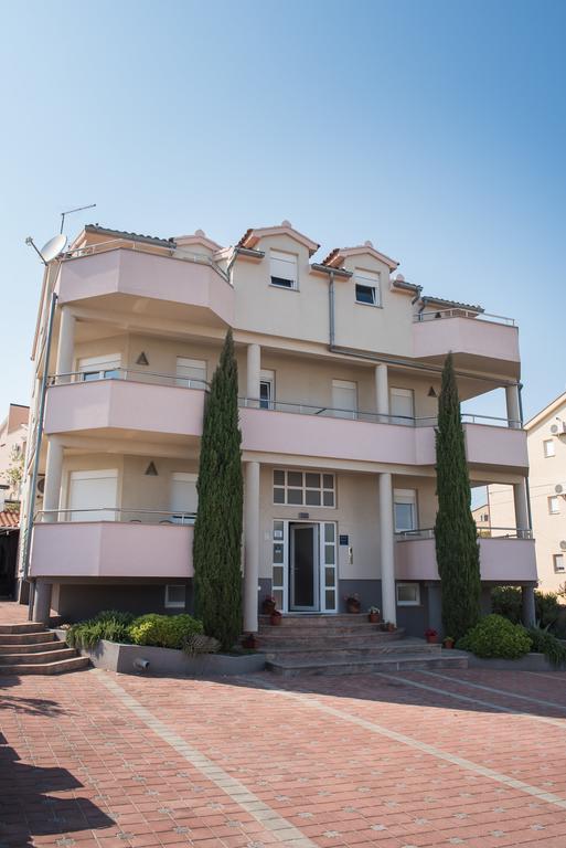 Apartments Lovas Vodice Exterior foto
