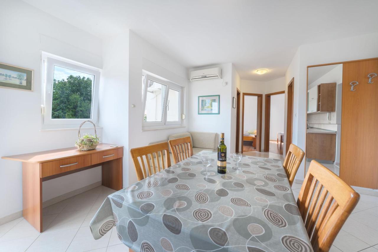 Apartments Lovas Vodice Exterior foto